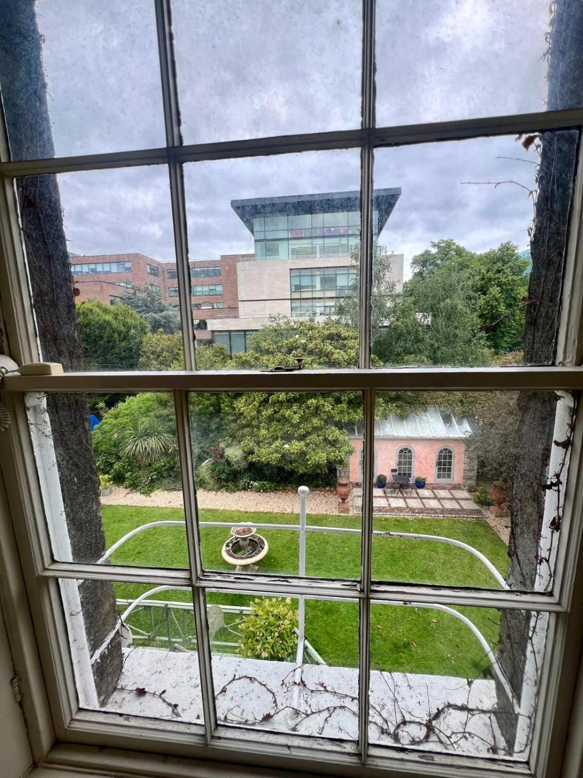 Burlington Townhouse Apartment Dublin Ngoại thất bức ảnh